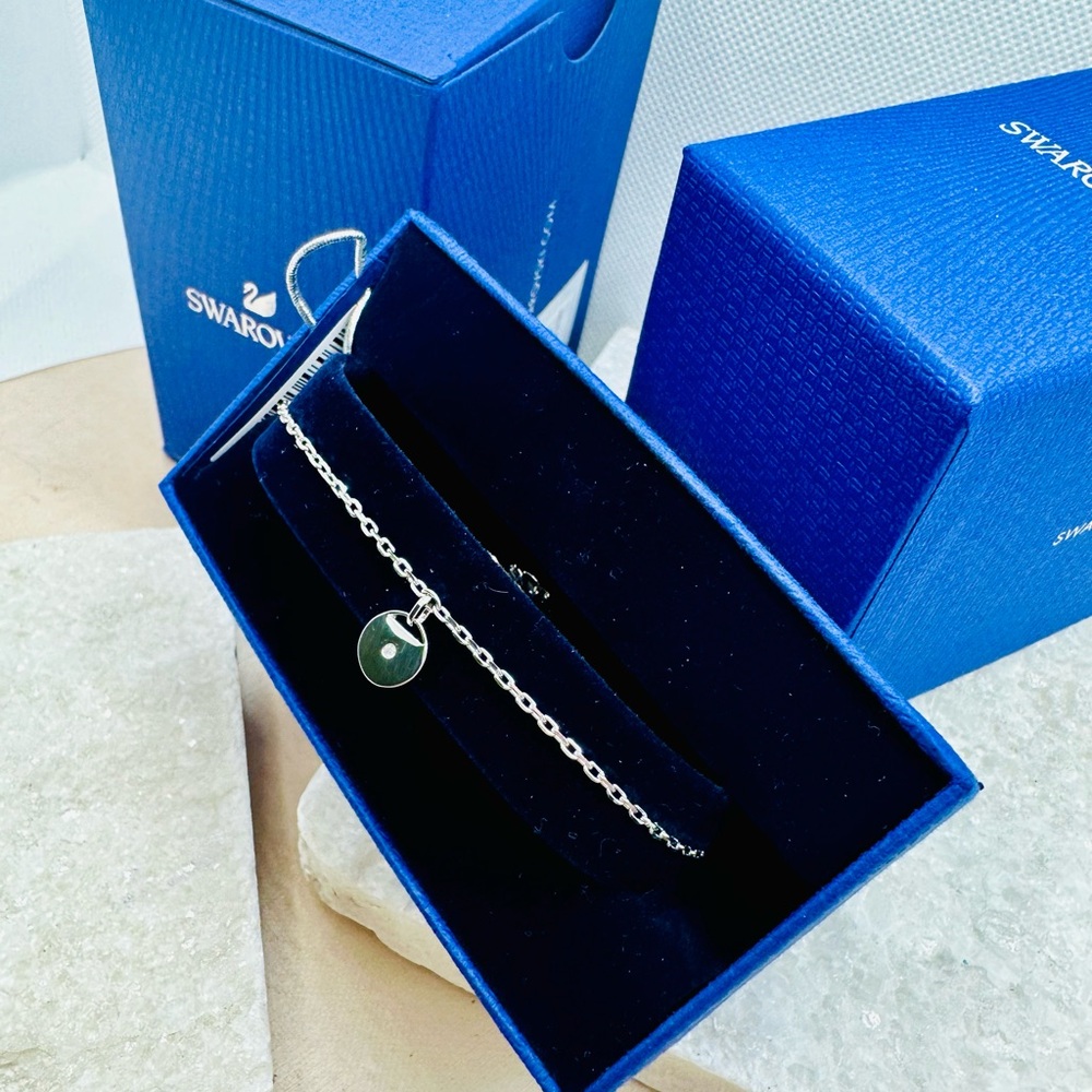 NEW! Swarovski Minimalist Rhodium-Plated Ginger Disc Chain - Picture 10 of 16